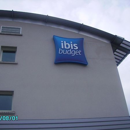 Ibis Budget Remiremont Esterno foto