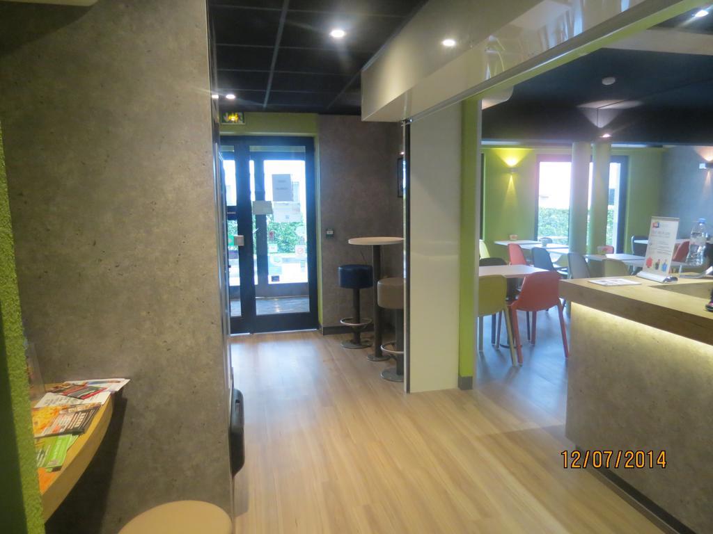 Ibis Budget Remiremont Esterno foto