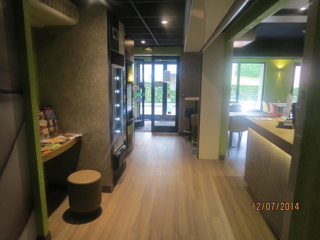 Ibis Budget Remiremont Esterno foto
